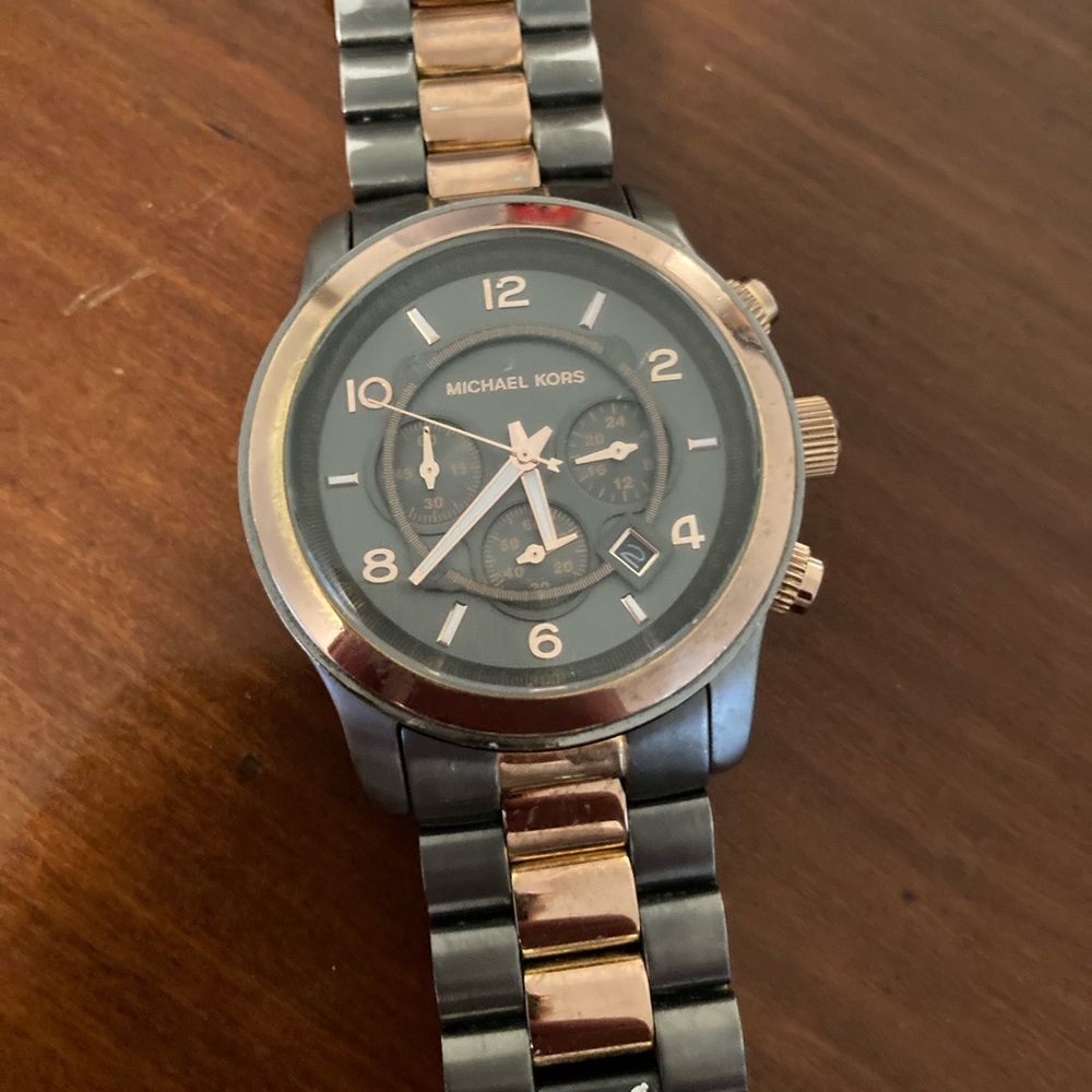 Michael kors oversized silver gold silver watch